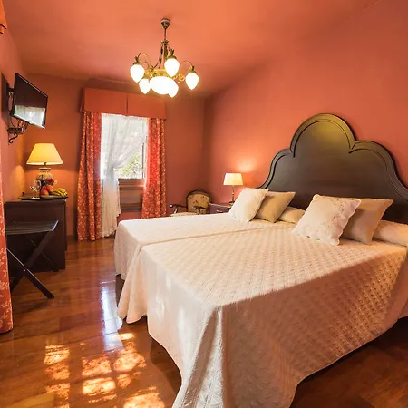 Emblematico San Marcos Hotell 3*